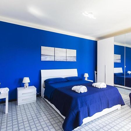 Recanati Seaside Apartment Giardini Naxos Bagian luar foto